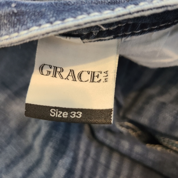 Grace in LA jeans - Picture 2 of 16